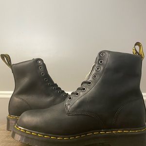 Dr. Martens 1460 WaterProof Boots Size 9 US
